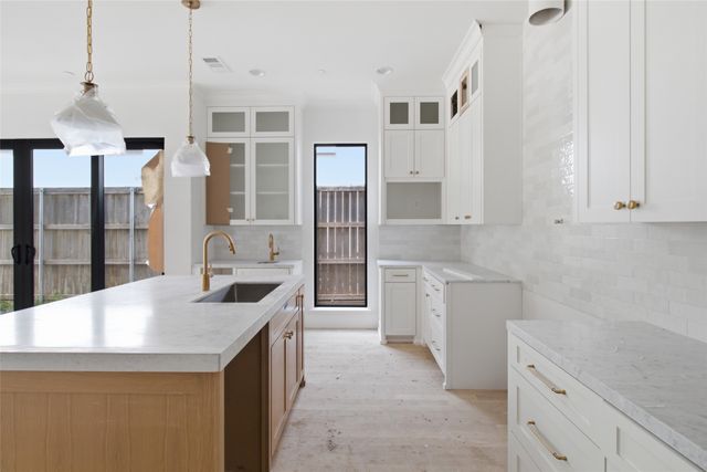 4328 Glenwick Lane, University Park, TX 75205