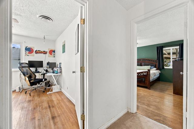 2137 Sacramento, Bakersfield, CA 93305