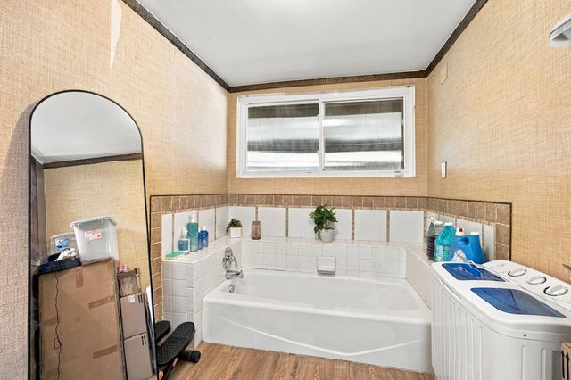 2137 Sacramento, Bakersfield, CA 93305