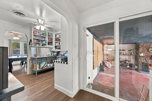 2137 Sacramento, Bakersfield, CA 93305