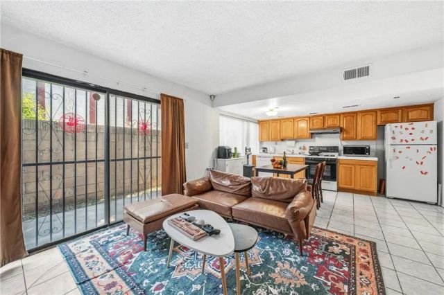 9471 Cortada, El Monte, CA 91733