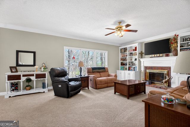 227 Ashford Circle, Lagrange, GA 30240