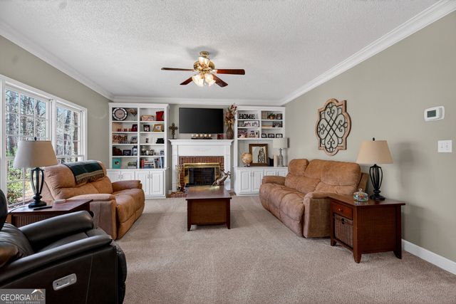 227 Ashford Circle, Lagrange, GA 30240