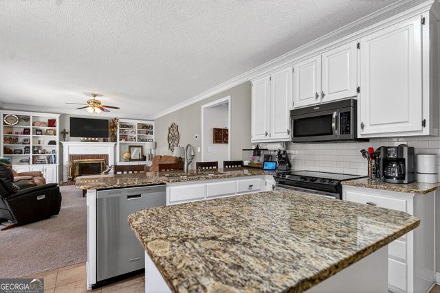 227 Ashford Circle, Lagrange, GA 30240