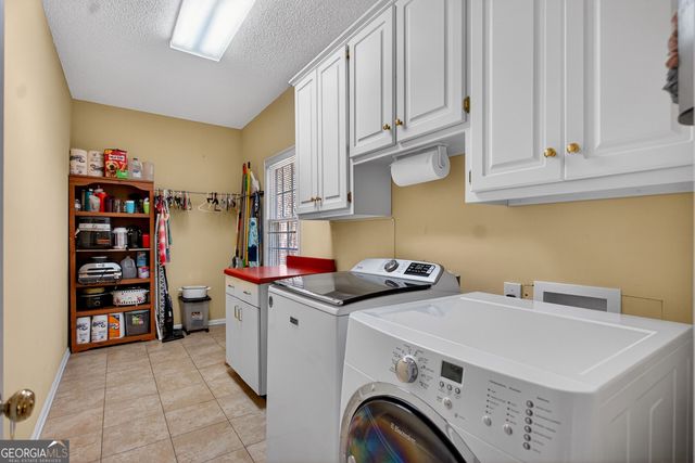 227 Ashford Circle, Lagrange, GA 30240