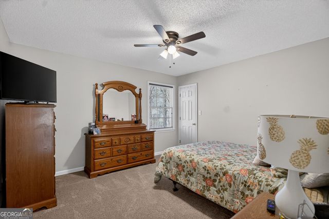 227 Ashford Circle, Lagrange, GA 30240