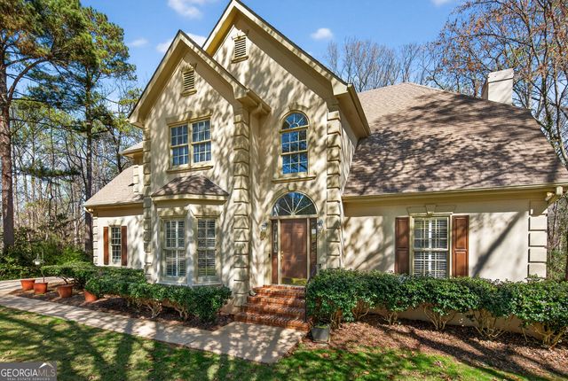 227 Ashford Circle, Lagrange, GA 30240