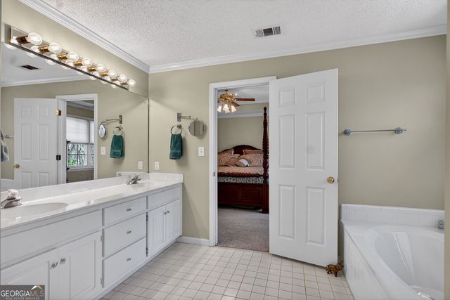 227 Ashford Circle, Lagrange, GA 30240