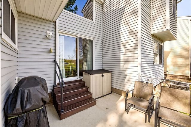 9 Brimsdown Circle, Perinton, NY 14450