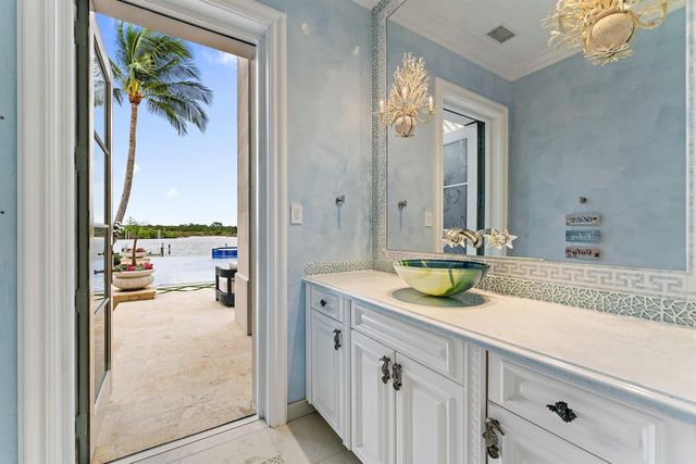 372 Regatta Drive, Jupiter, FL 33477