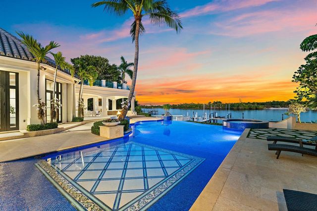 372 Regatta Drive, Jupiter, FL 33477