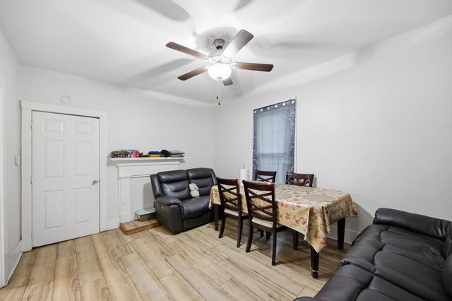 2009 Robbins Street, Chattanooga, TN 37404