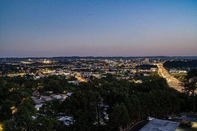 1131 Stringers Ridge Road 10g, Chattanooga, TN 37405