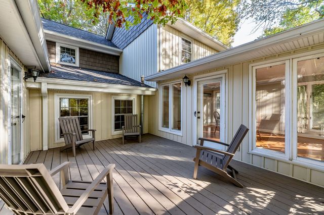 1824 Puckett Point Rd, Smithville, TN 37166