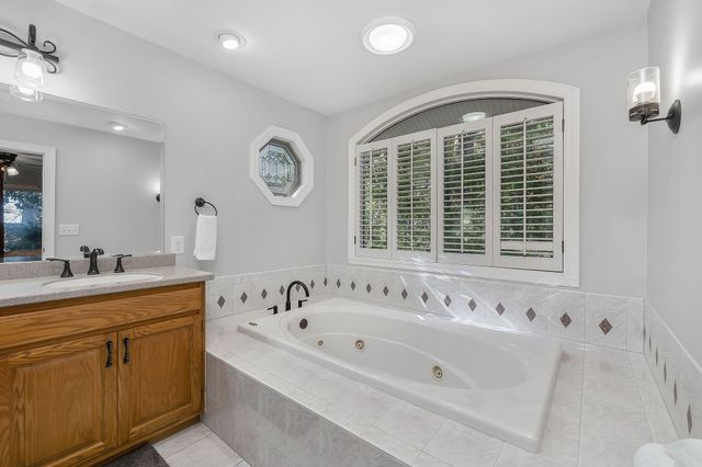 1824 Puckett Point Rd, Smithville, TN 37166