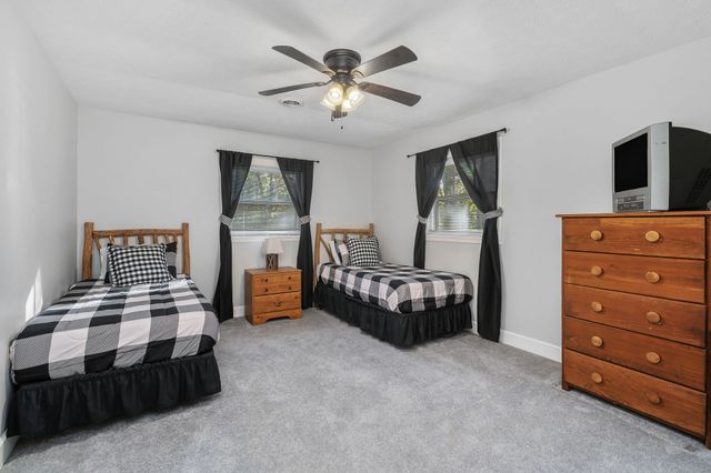 1824 Puckett Point Rd, Smithville, TN 37166