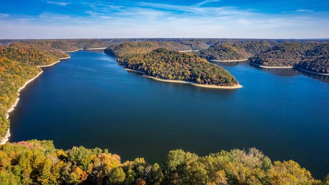 1824 Puckett Point Rd, Smithville, TN 37166