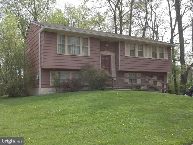 916 RUSSO DR, Westampton, NJ 08060