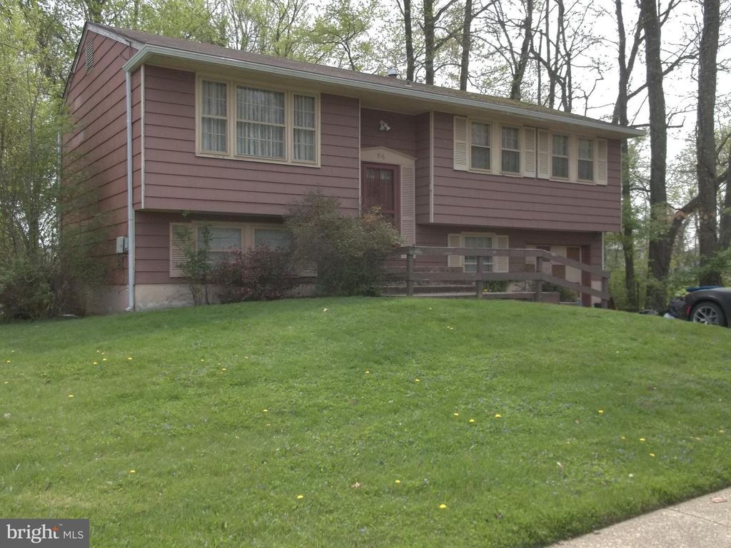 916 RUSSO DR, Westampton, NJ 08060