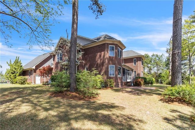 3400 Canmorre Court, Fayetteville, NC 28306