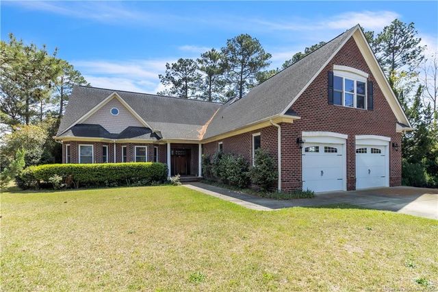 3400 Canmorre Court, Fayetteville, NC 28306