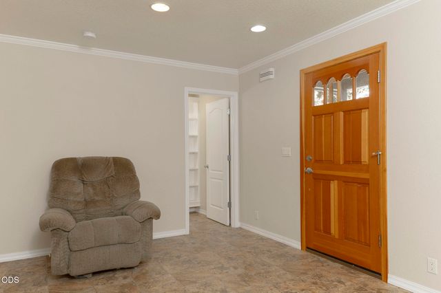 5195 Riverbanks Road, Grants Pass, OR 97527