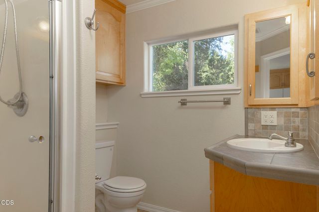 5195 Riverbanks Road, Grants Pass, OR 97527