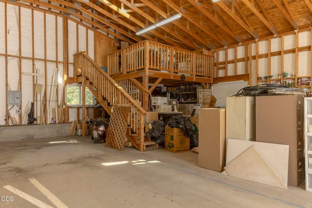 5195 Riverbanks Road, Grants Pass, OR 97527