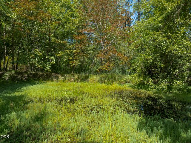 5195 Riverbanks Road, Grants Pass, OR 97527
