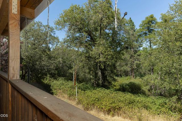 5195 Riverbanks Road, Grants Pass, OR 97527
