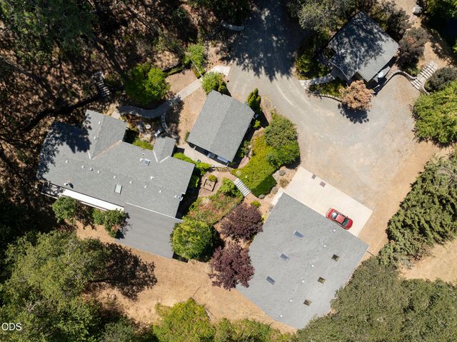 5195 Riverbanks Road, Grants Pass, OR 97527