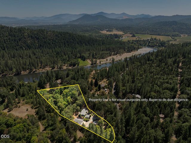 5195 Riverbanks Road, Grants Pass, OR 97527