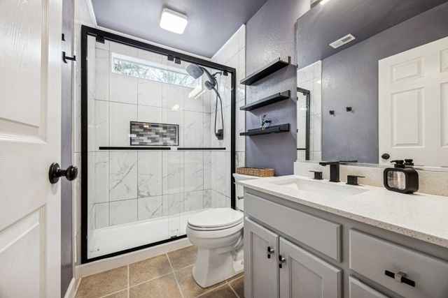 114 Upola CT, Bastrop, TX 78602