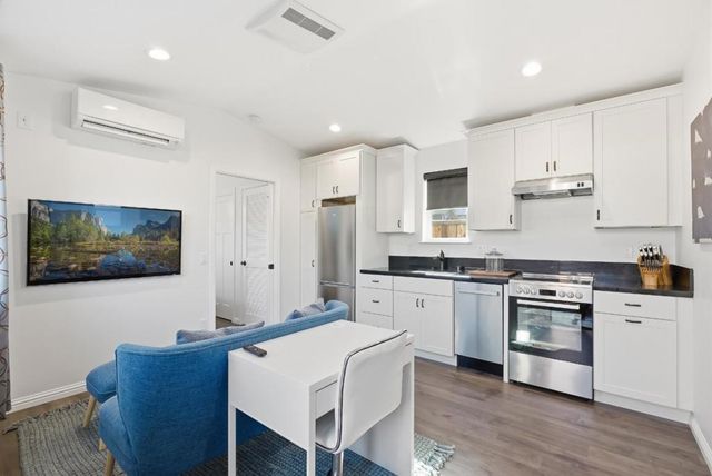 368 Flora Vista Avenue, Sunnyvale, CA 94086