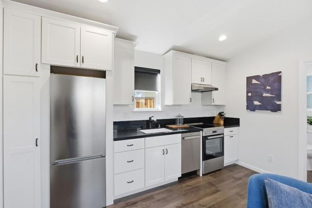 368 Flora Vista Avenue, Sunnyvale, CA 94086