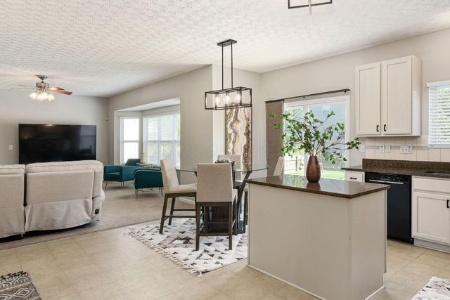 4446 Braithway Street, Hilliard, OH 43026