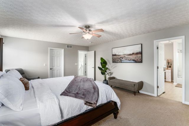 4446 Braithway Street, Hilliard, OH 43026