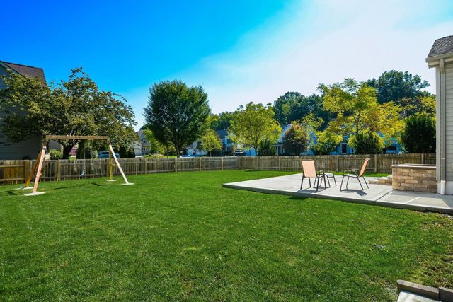 4446 Braithway Street, Hilliard, OH 43026