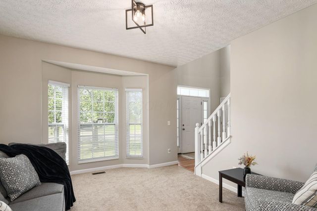 4446 Braithway Street, Hilliard, OH 43026