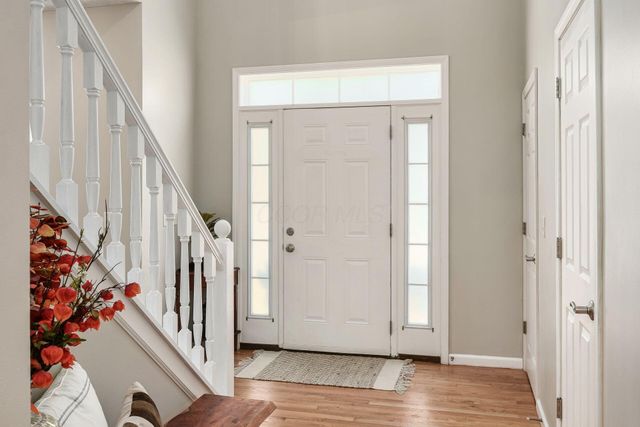 4446 Braithway Street, Hilliard, OH 43026