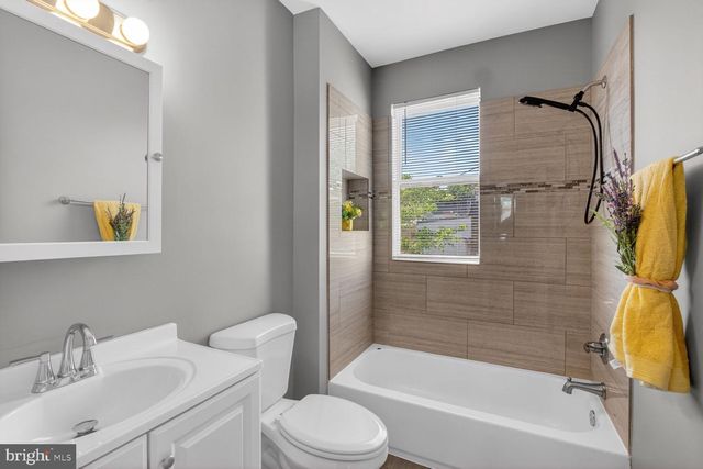 903 K ST NE, Washington, DC 20002