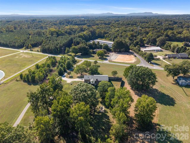 131 Patrick Road, Gastonia, NC 28056