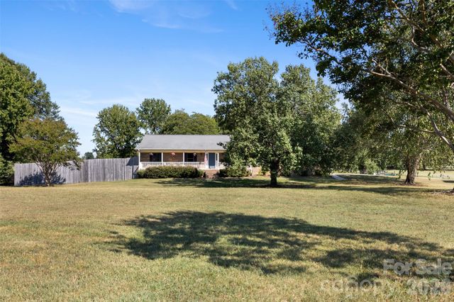 131 Patrick Road, Gastonia, NC 28056