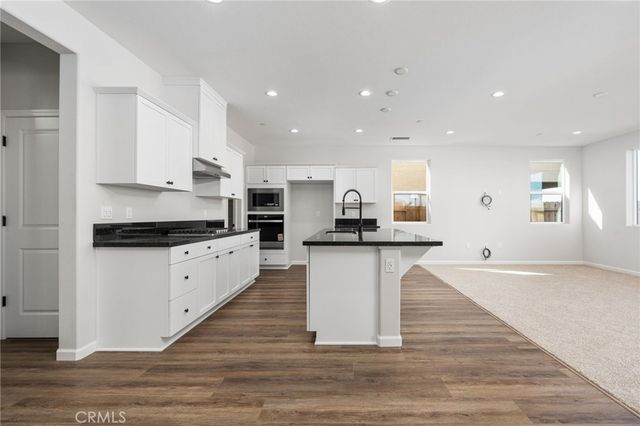 1266 Talus Way S, Madera, CA 93636