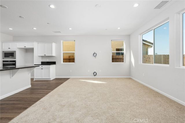 1266 Talus Way S, Madera, CA 93636