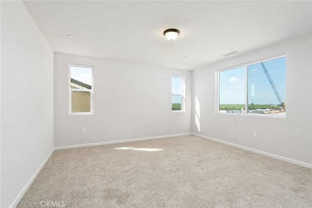 1266 Talus Way S, Madera, CA 93636