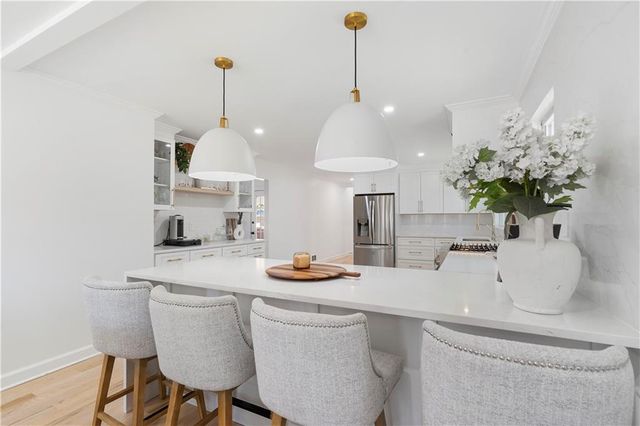 403 Rockbridge Road SW, Lilburn, GA 30047