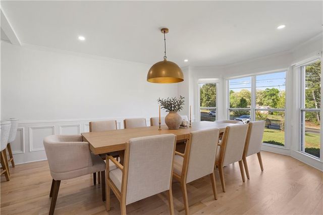 403 Rockbridge Road SW, Lilburn, GA 30047