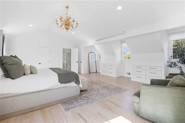 403 Rockbridge Road SW, Lilburn, GA 30047