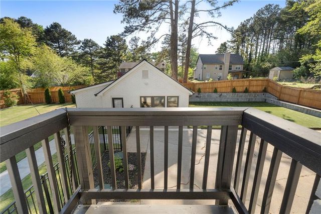 403 Rockbridge Road SW, Lilburn, GA 30047